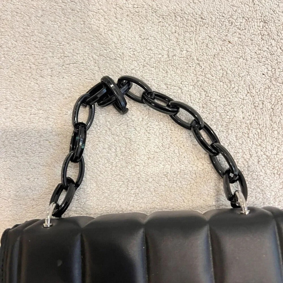 Black Quilted Handbag Chain Strap Plastic Womens Small Classic Grunge Punk - Picture 2 of 8